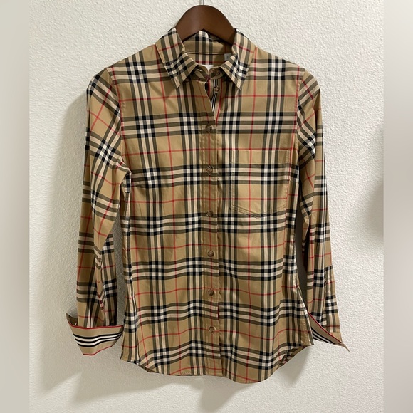 Classic Burberry button down Shirt New without tag - Picture 1 of 8